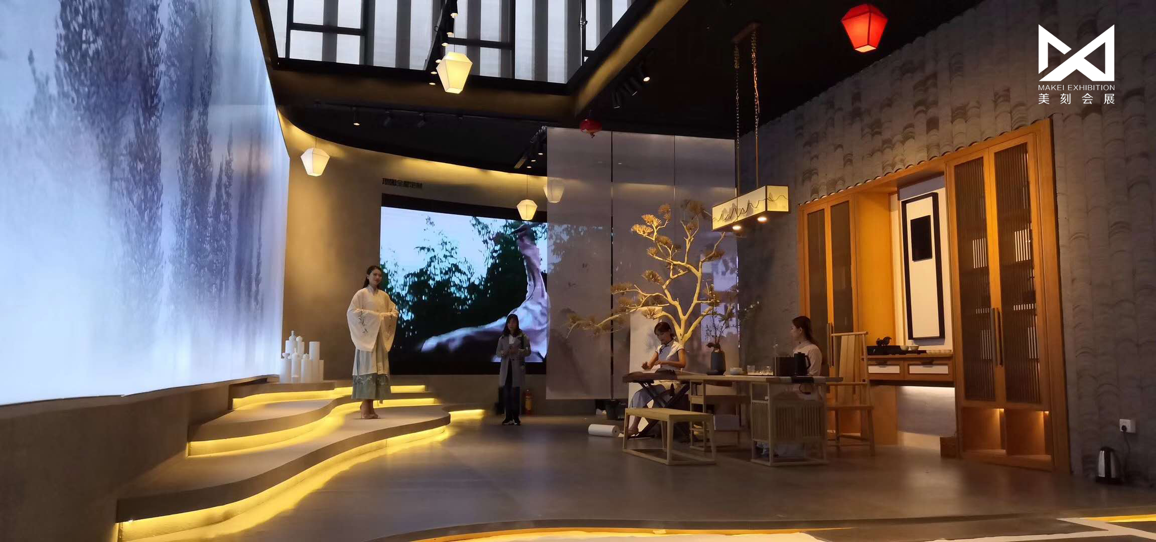 廣州設計周180平方展臺定制裝修